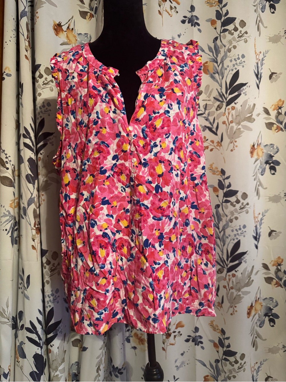 Time and Tru Pink Floral Ruffle-Trim Sleeveless Top Size XXL 20 C3